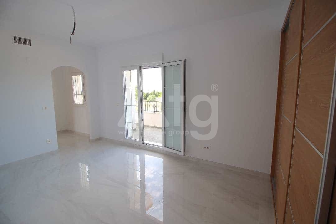 Vilă cu 3 dormitoare în Pinoso - LYCP48414 - Imagini - 15
