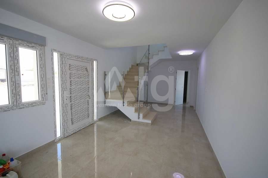 Villa de 4 chambres à Pinoso - LYCP48415 - Photo - 4