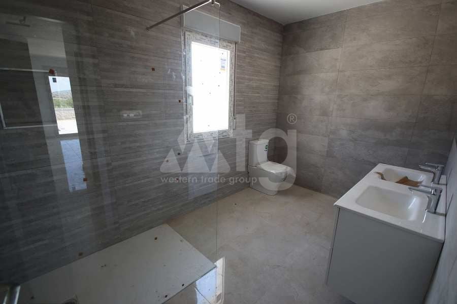 Villa de 4 chambres à Pinoso - LYCP48415 - Photo - 7