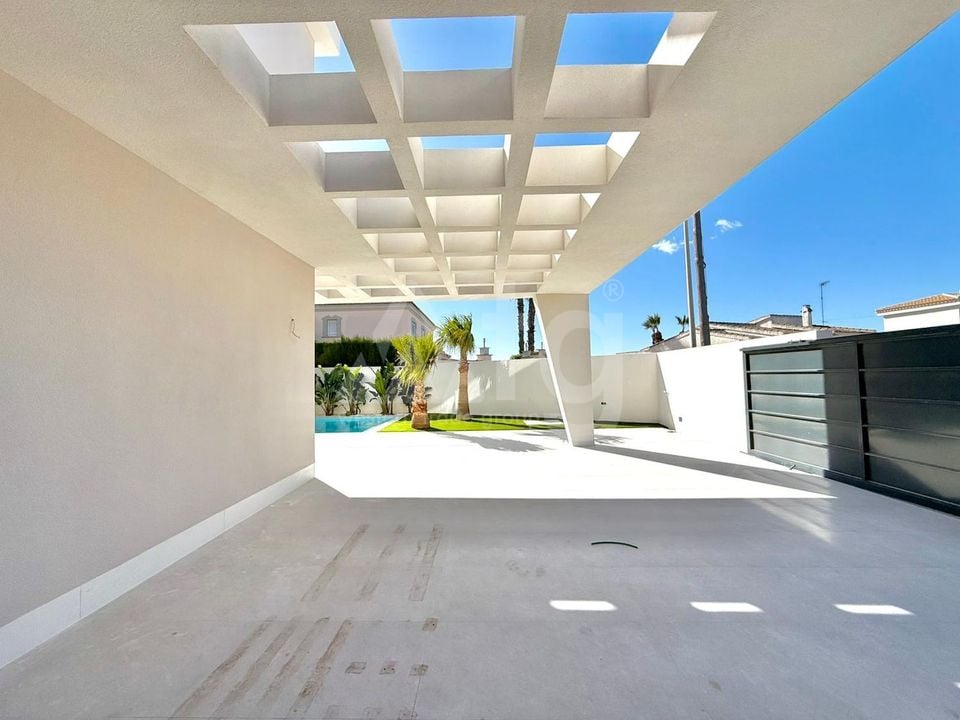 4 bedroom Villa in Ciudad Quesada - SG49945 - Photo - 22