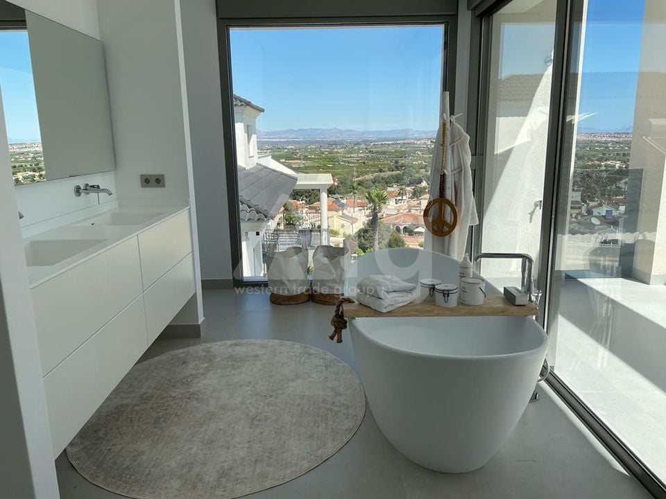 4 bedroom Villa in Ciudad Quesada - GB52824 - Photo - 29