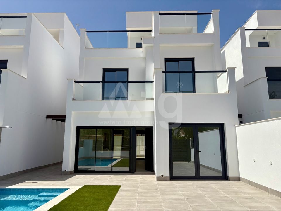 Villa de 3 chambres à Los Alcázares - ERR76119 - Photo - 1
