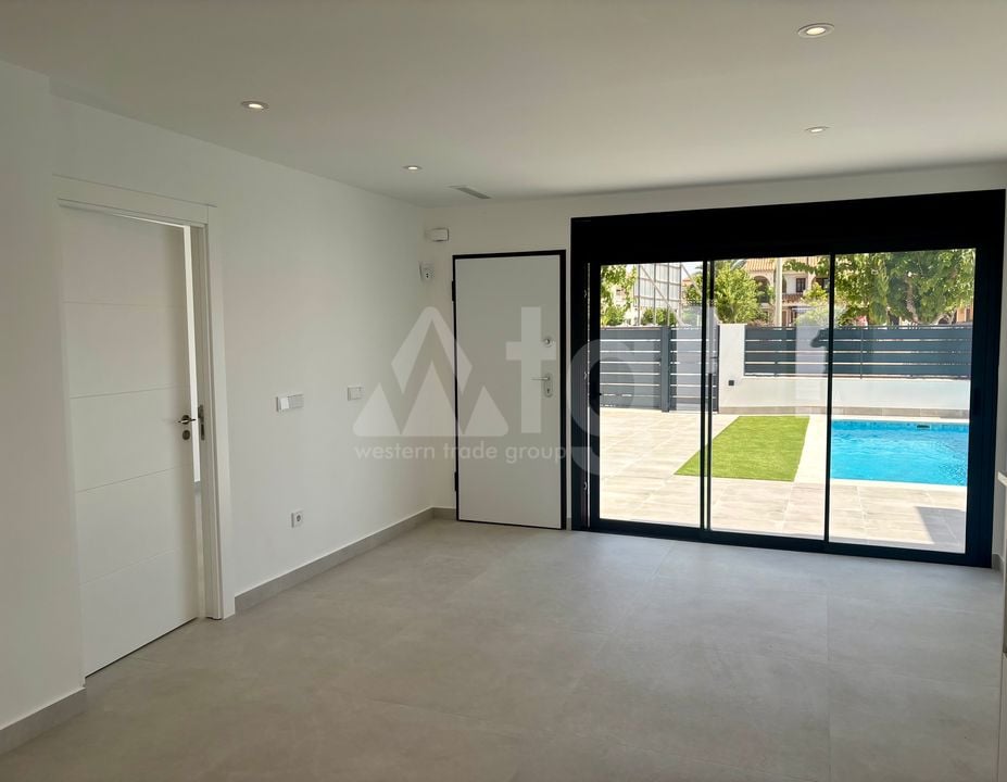 Villa de 3 chambres à Los Alcázares - ERR76119 - Photo - 3