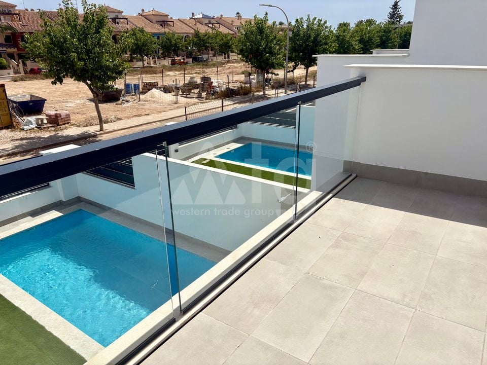 Villa de 3 chambres à Los Alcázares - ERR76119 - Photo - 10