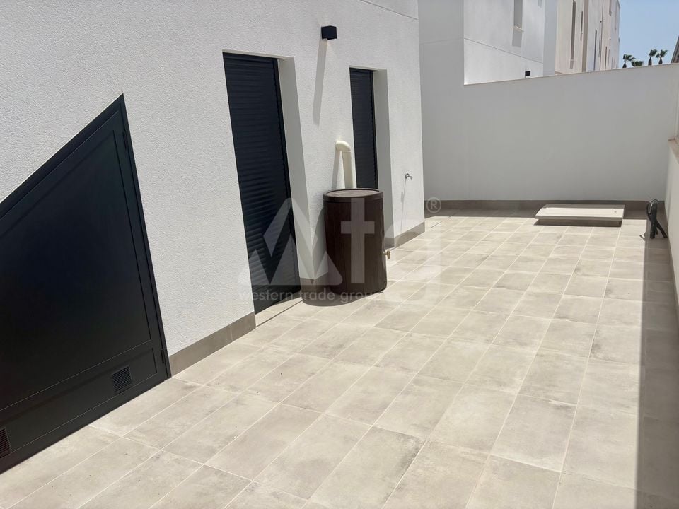 Villa de 3 chambres à Los Alcázares - ERR76119 - Photo - 12