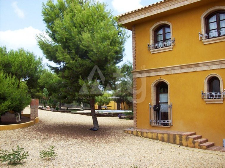 4 bedroom Villa in Ciudad Quesada - VRE29790 - Photo - 12