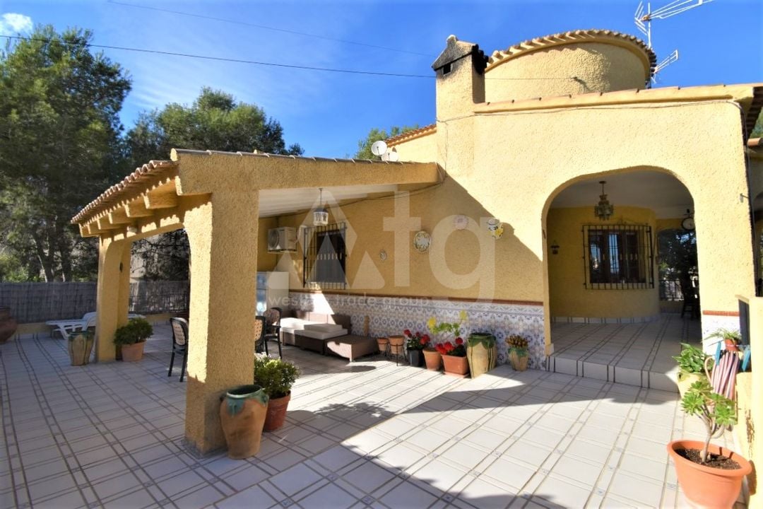 6 bedroom Villa in Villamartin - VRE29853 - Photo - 25