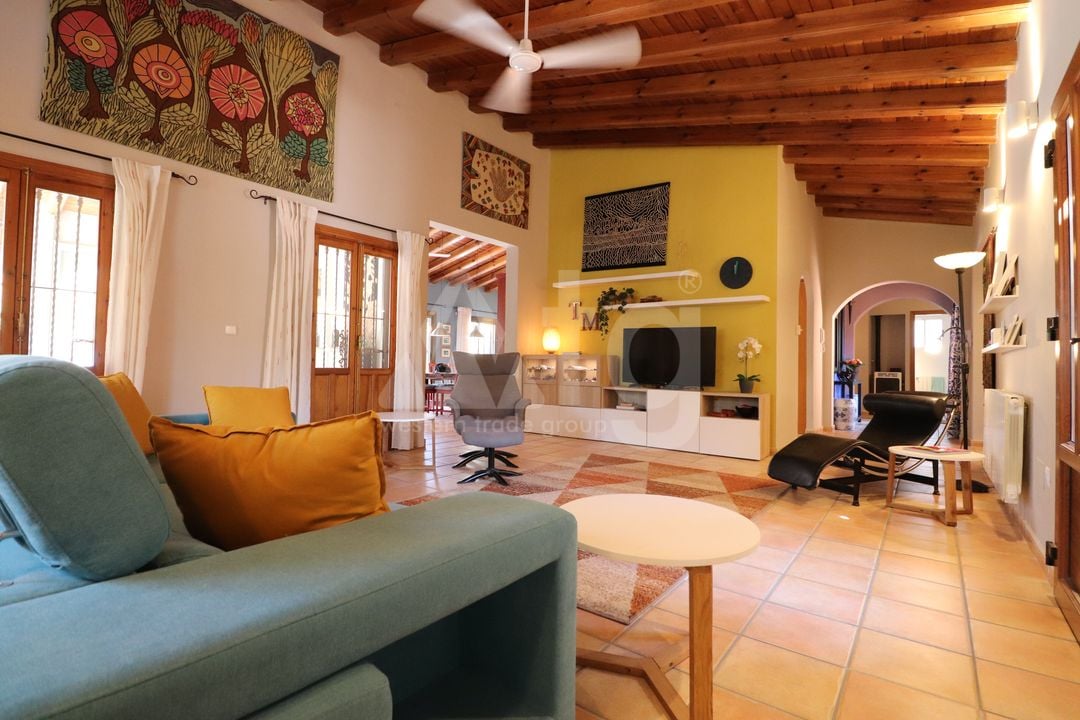 7 bedroom Villa in Catral - VRE29927 - Photo - 11