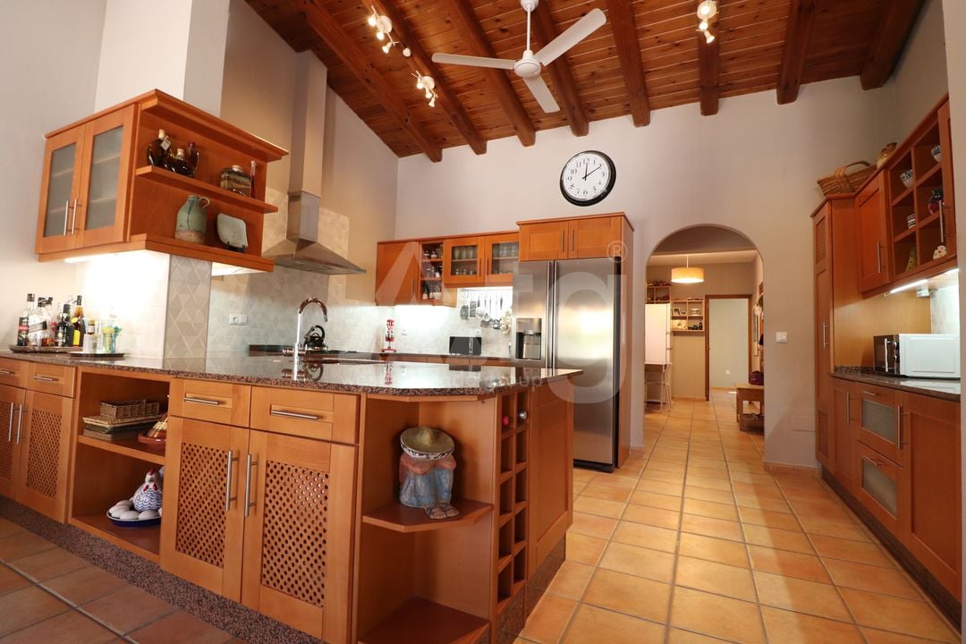 7 bedroom Villa in Catral - VRE29927 - Photo - 14