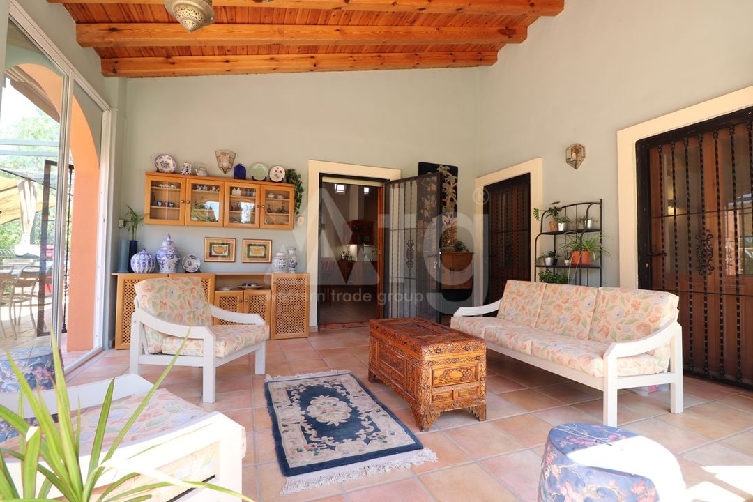7 bedroom Villa in Catral - VRE29927 - Photo - 31