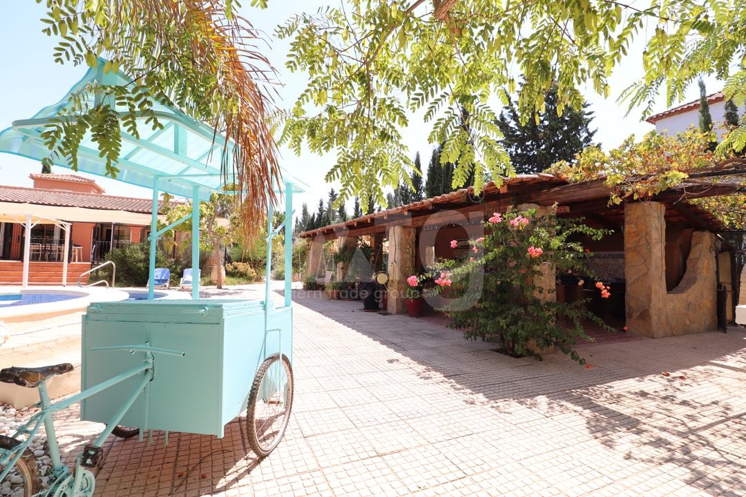 7 bedroom Villa in Catral - VRE29927 - Photo - 48