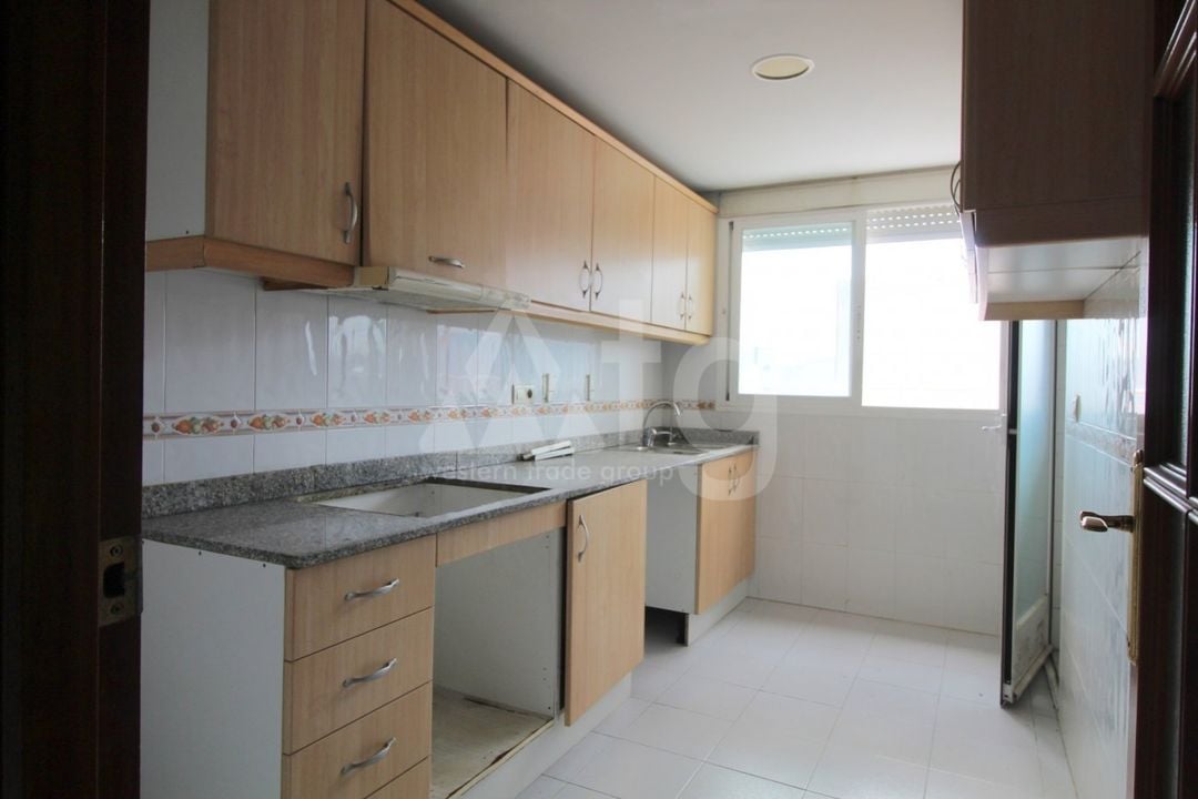 3 bedroom Apartment in Torrevieja - ALM29978 - Photo - 5