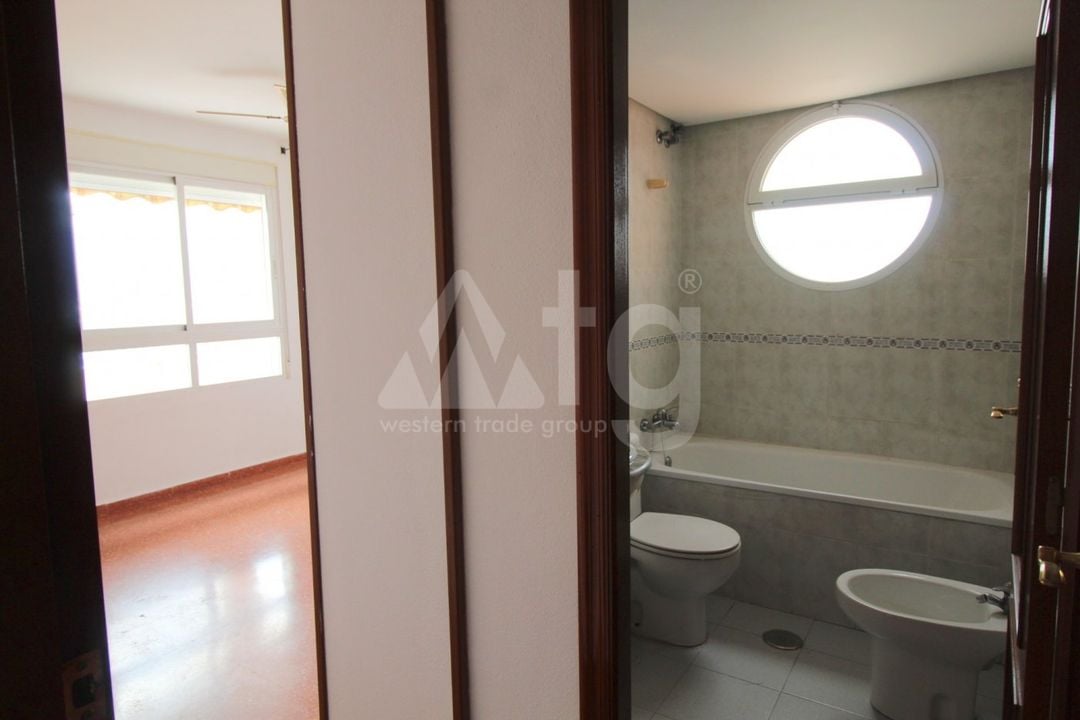 3 bedroom Apartment in Torrevieja - ALM29978 - Photo - 17
