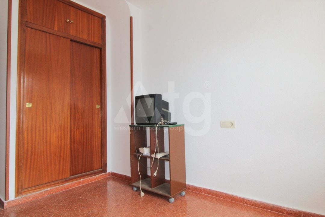 3 bedroom Apartment in Torrevieja - ALM29978 - Photo - 9