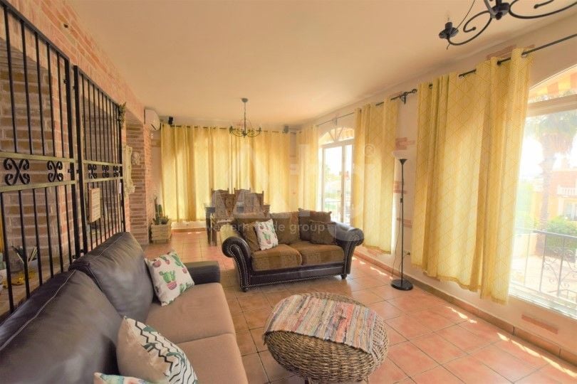 5 bedroom Villa in Ciudad Quesada - VAR38565 - Photo - 4