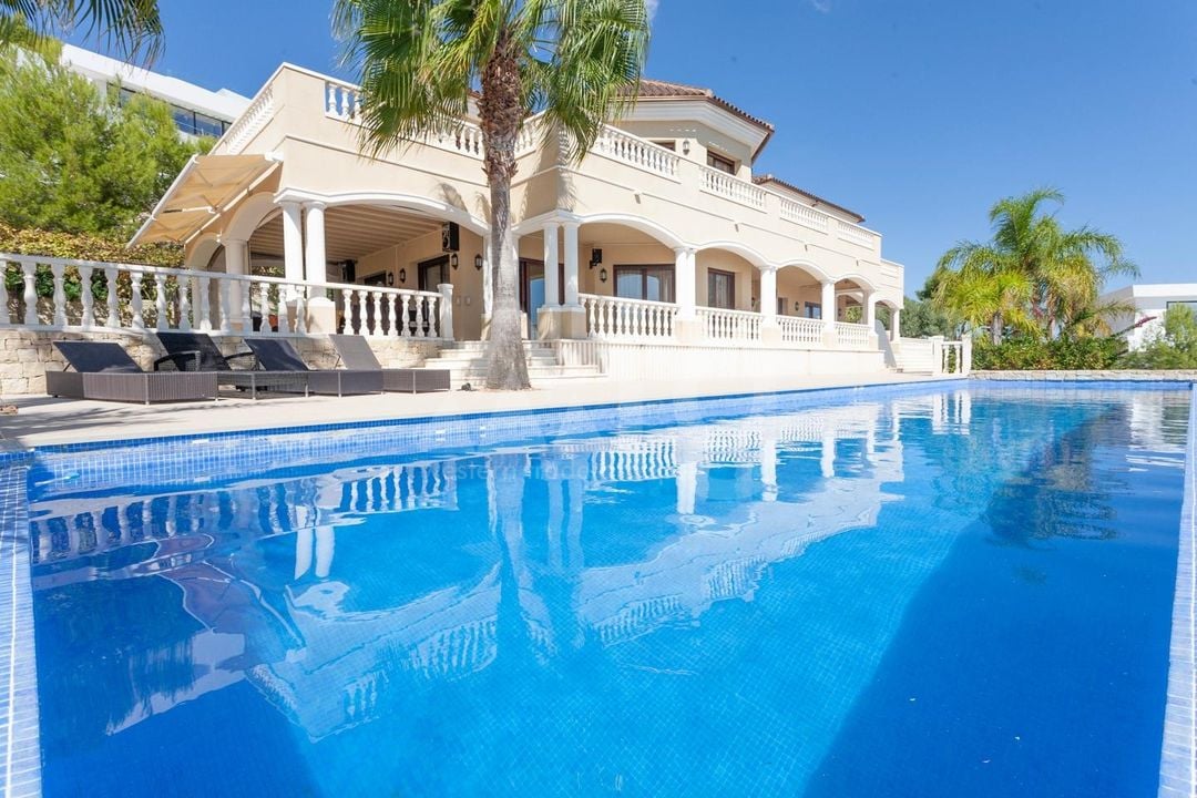 5 bedroom Villa in Calpe - CGN40488 - Photo - 1