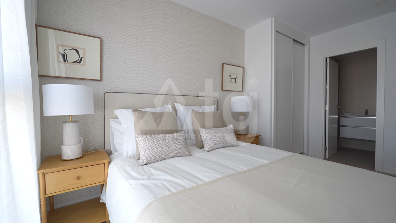 3 bedroom Penthouse in Alicante - AEH70945 - Photo - 12