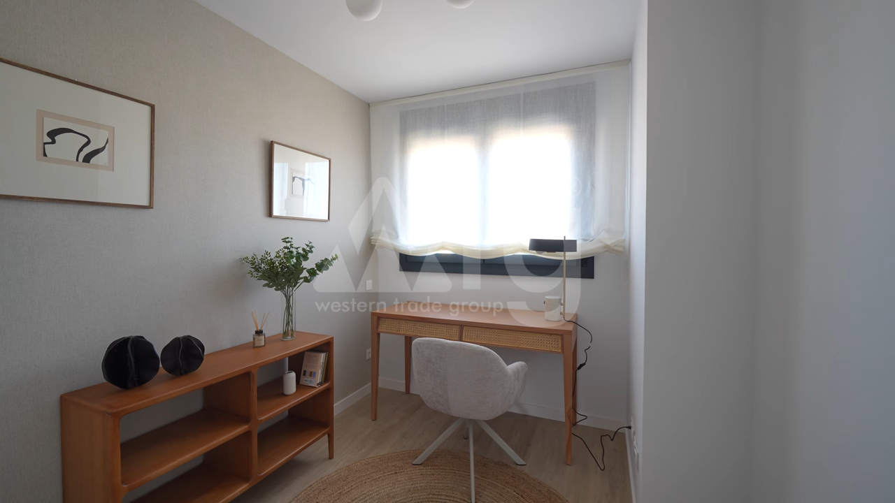 3 bedroom Penthouse in Alicante - AEH70945 - Photo - 13