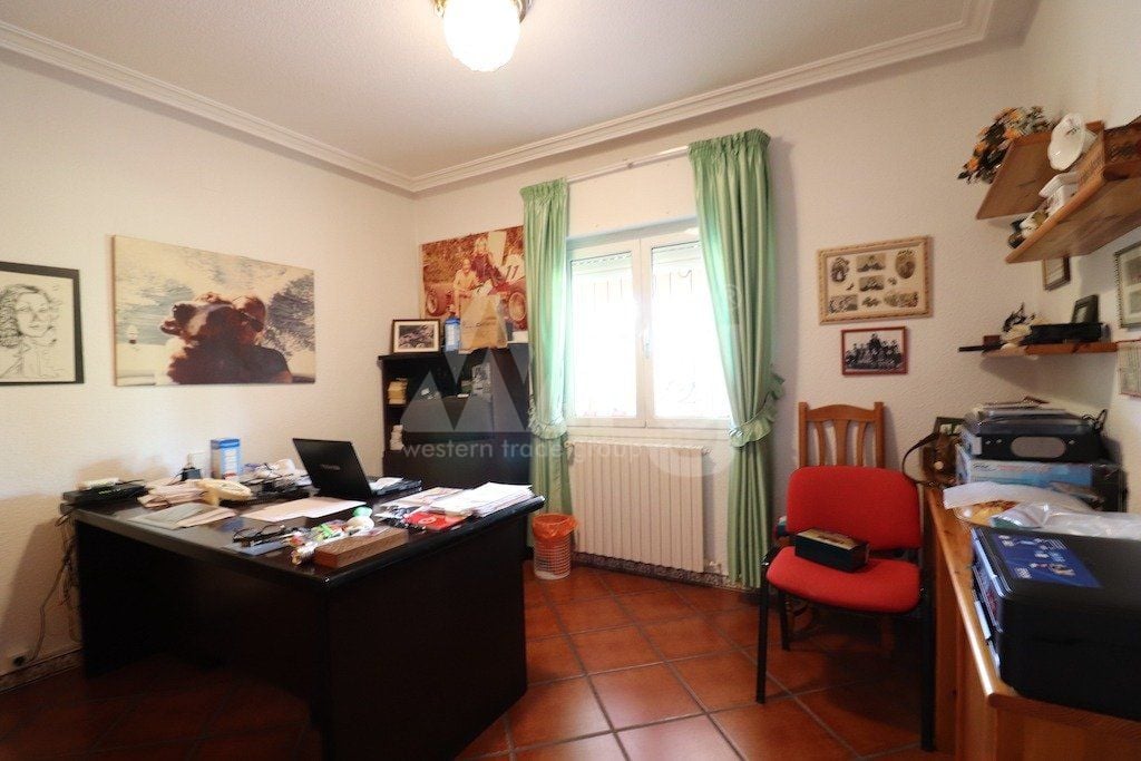 5 bedroom Villa in Torrevieja - CRR41231 - Photo - 17