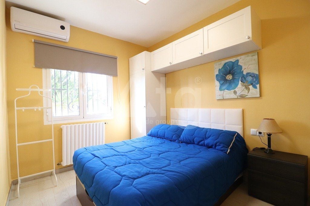5 bedroom Villa in Torrevieja - CRR41231 - Photo - 14