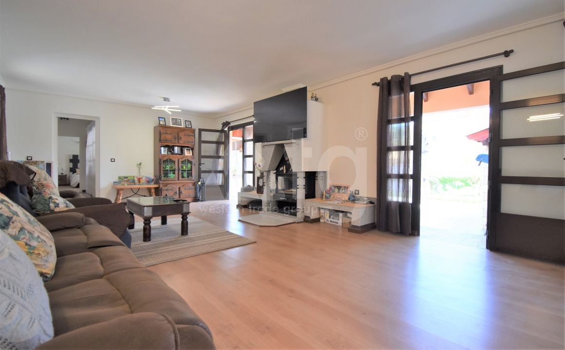 Villa de 4 chambres à Villamartin - VRE42116 - Photo - 6