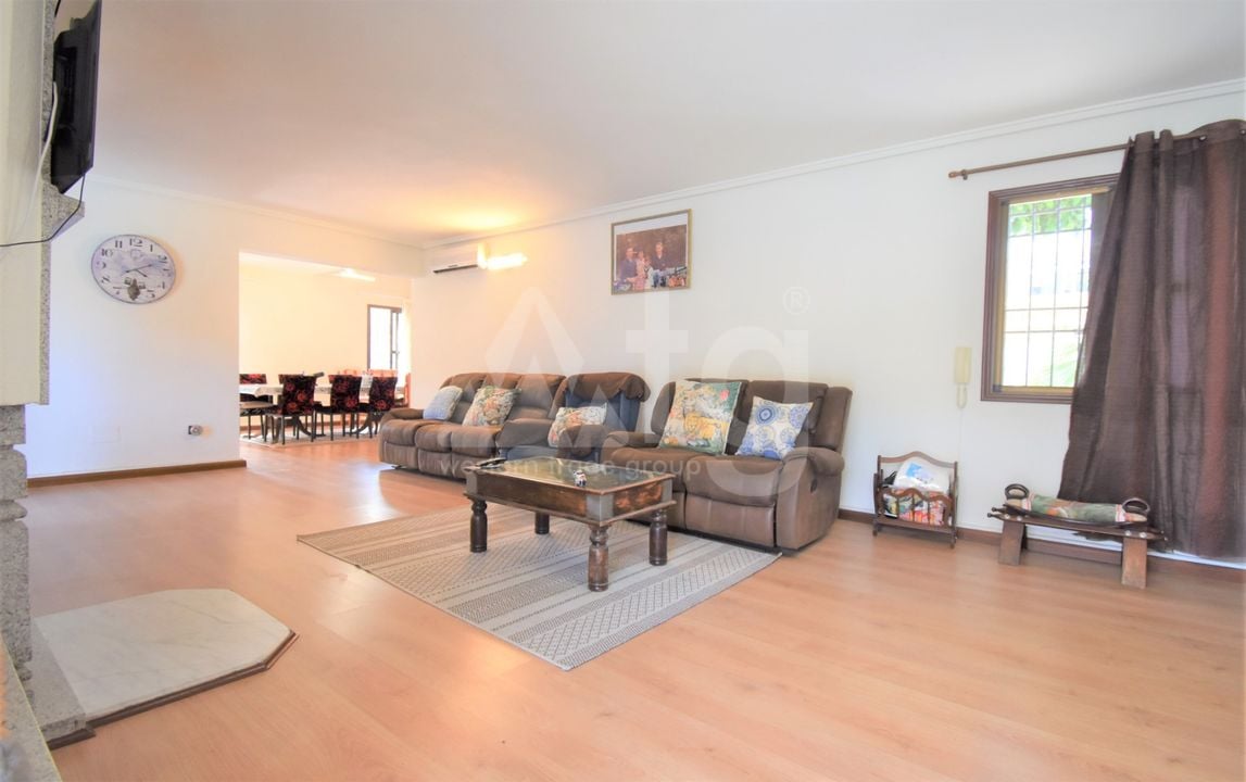 Villa de 4 chambres à Villamartin - VRE42116 - Photo - 7