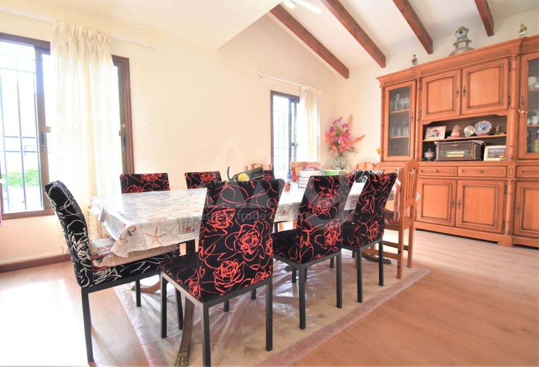 Villa de 4 chambres à Villamartin - VRE42116 - Photo - 11