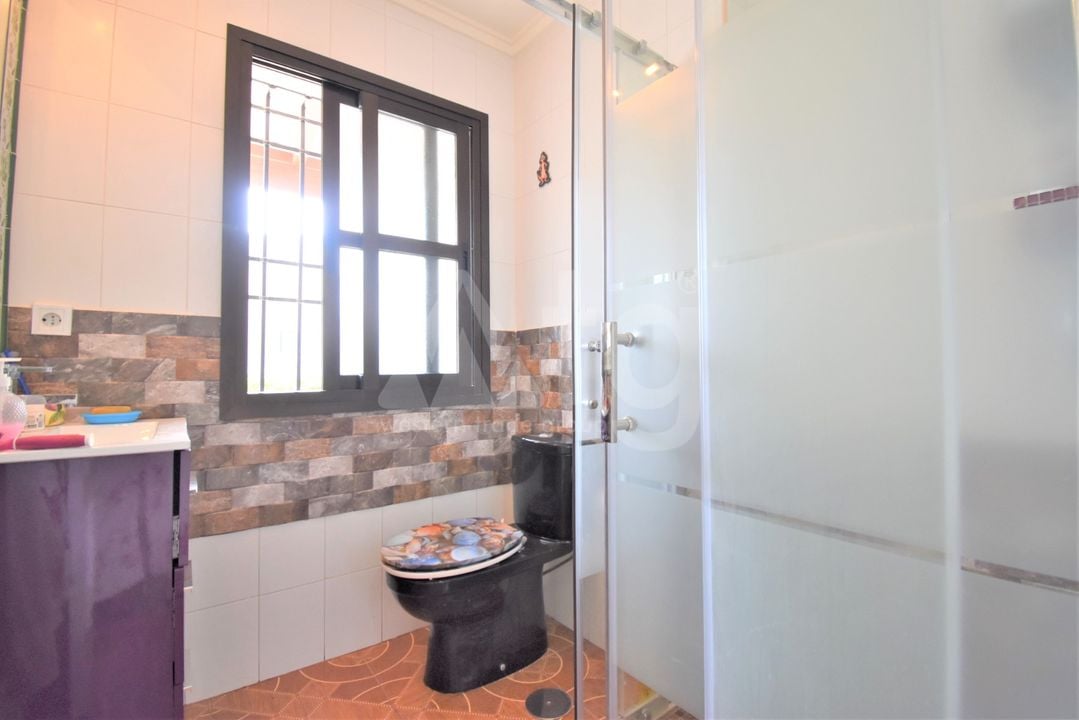 Villa de 4 chambres à Villamartin - VRE42116 - Photo - 19