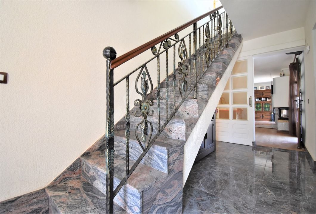Villa de 4 chambres à Villamartin - VRE42116 - Photo - 26