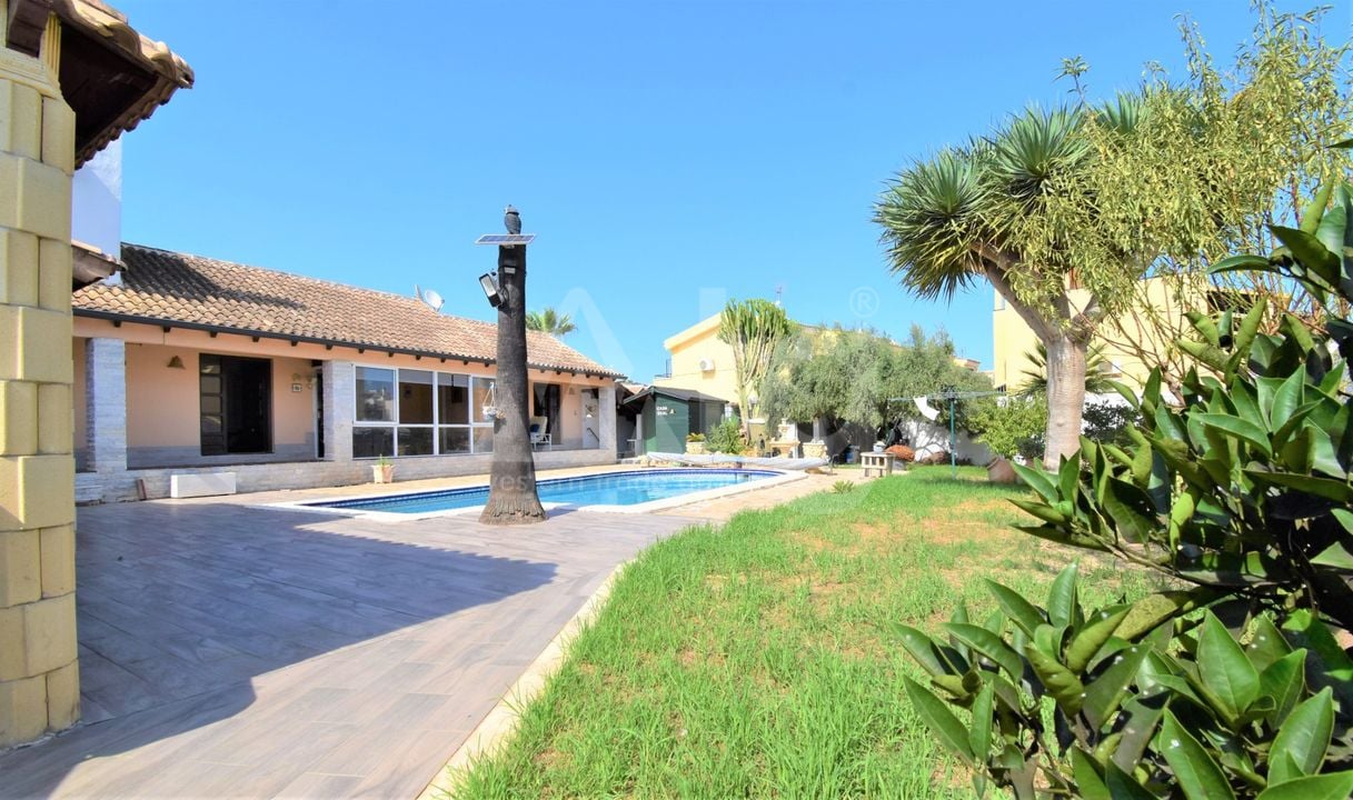 Villa de 4 chambres à Villamartin - VRE42116 - Photo - 33