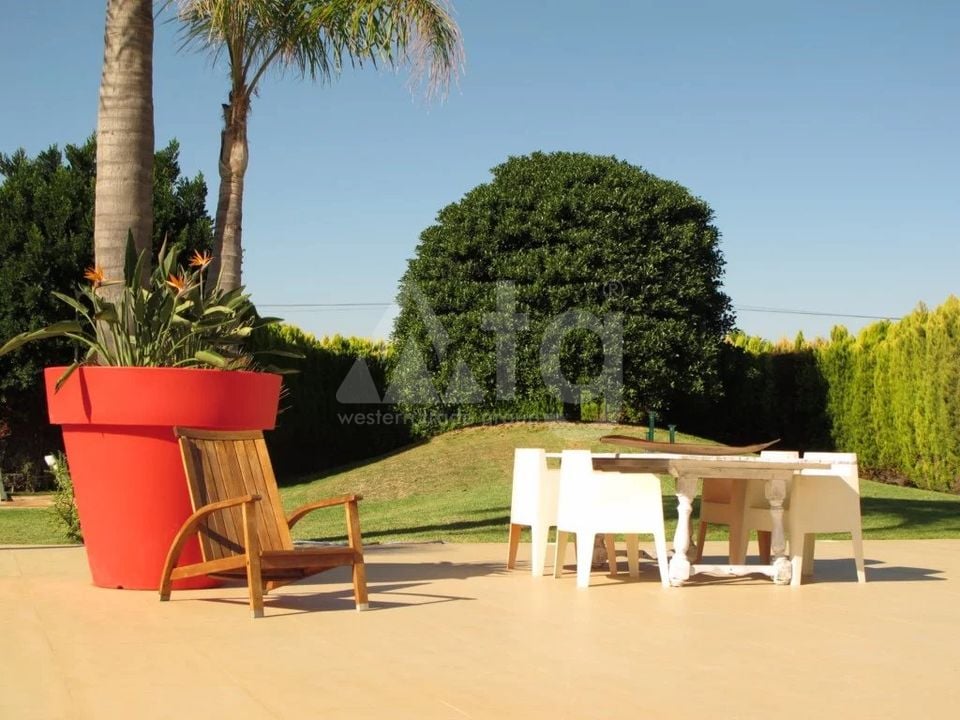 Villa de 4 chambres à Denia - BES45386 - Photo - 4