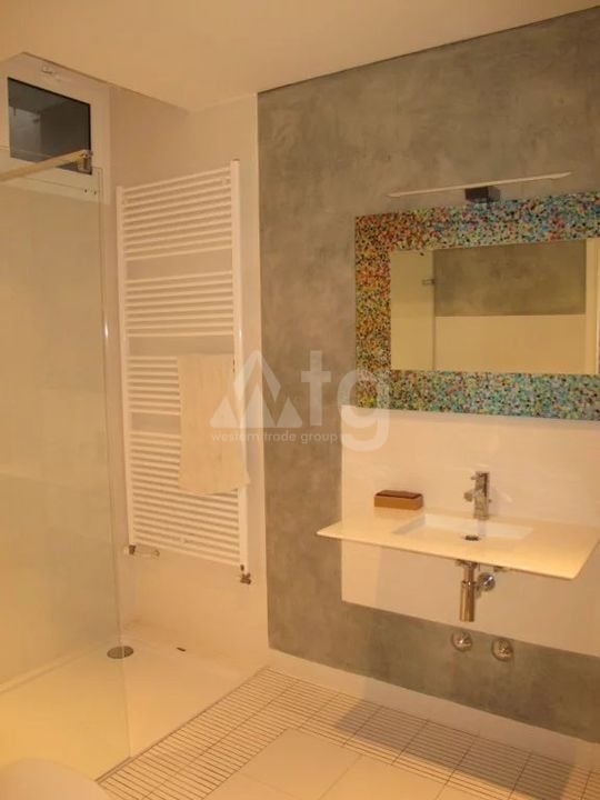 Villa de 4 chambres à Denia - BES45386 - Photo - 28