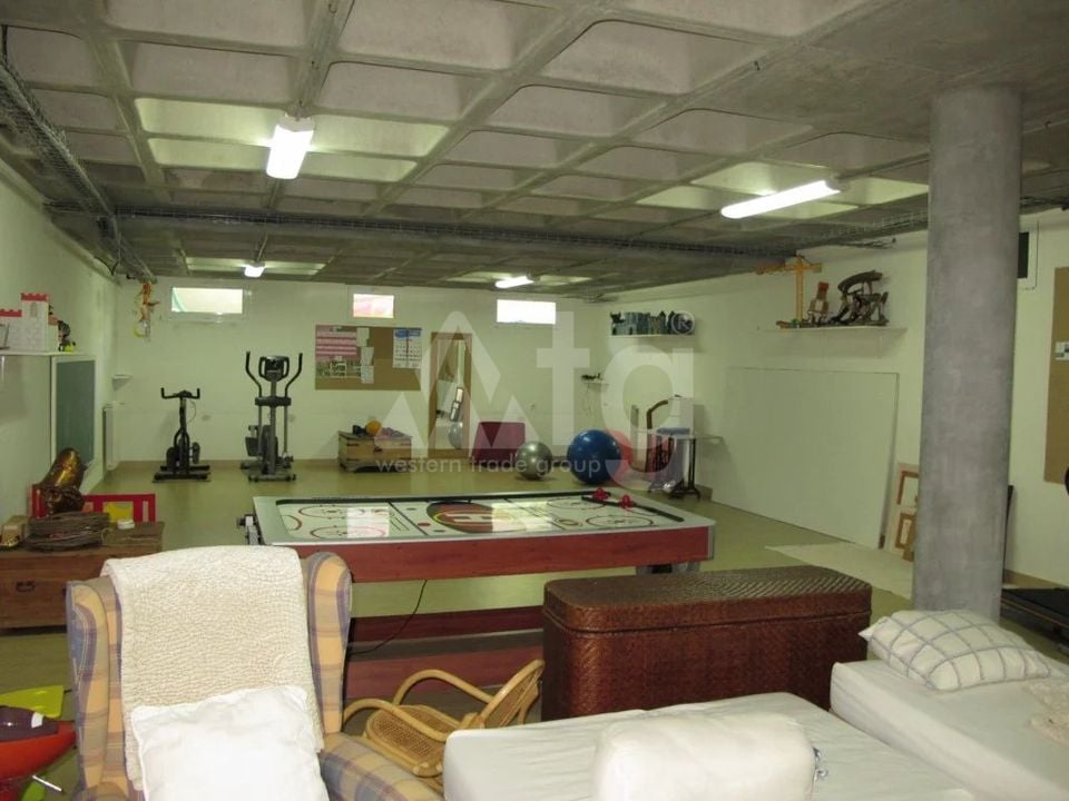 Villa de 4 chambres à Denia - BES45386 - Photo - 29