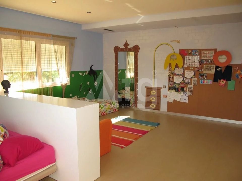 Villa de 4 chambres à Denia - BES45386 - Photo - 23