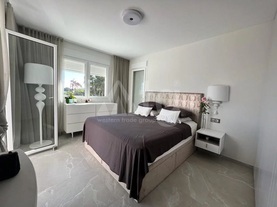 4 bedroom Villa in Javea - BES45500 - Photo - 17