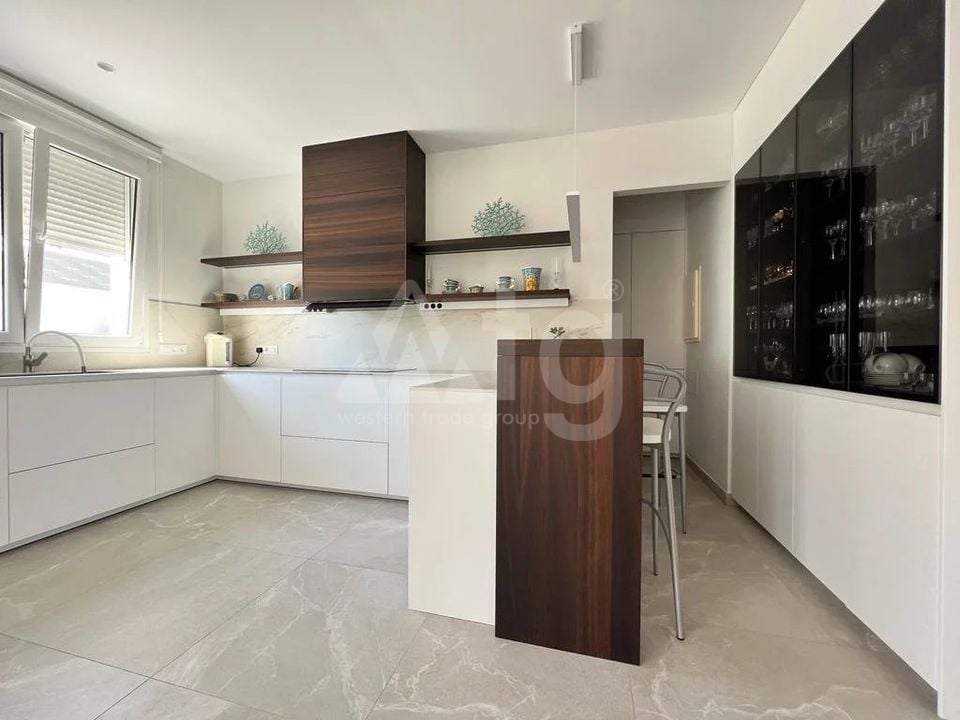 4 bedroom Villa in Javea - BES45500 - Photo - 13