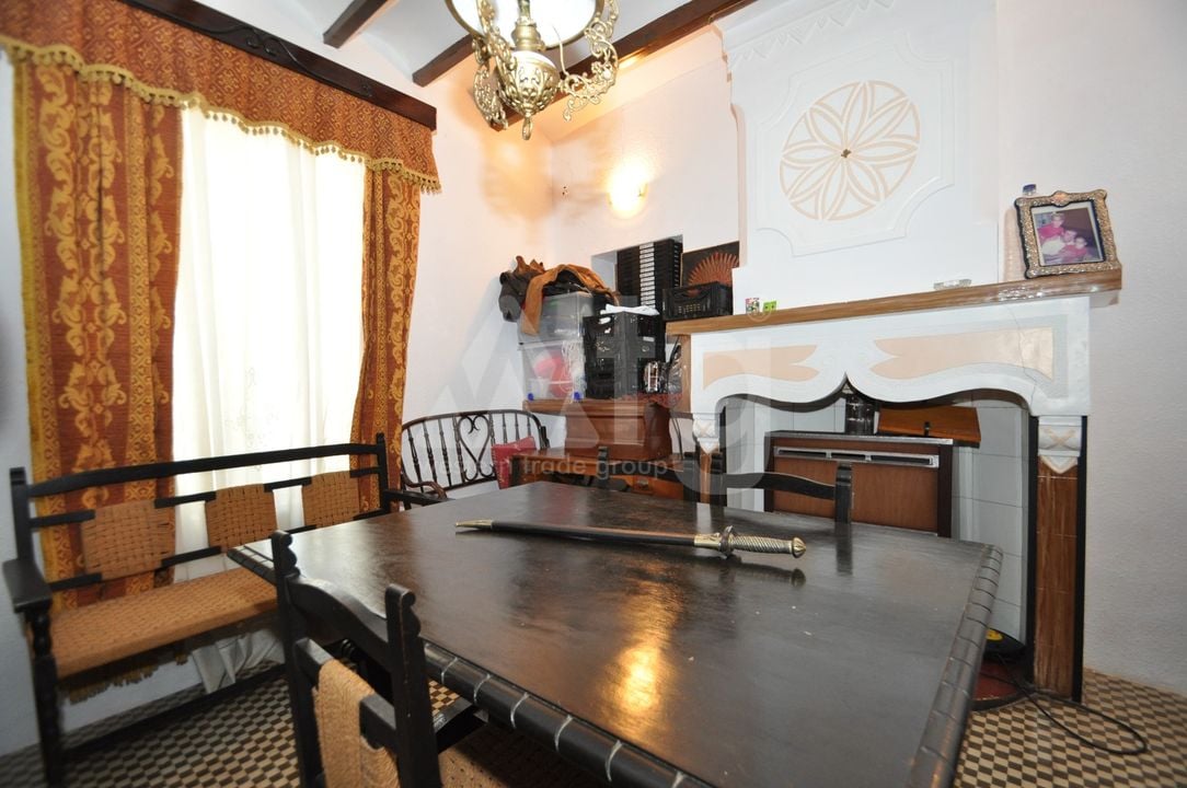 Vilă cu 5 dormitoare în Yecla - SIP145674 - Imagini - 7