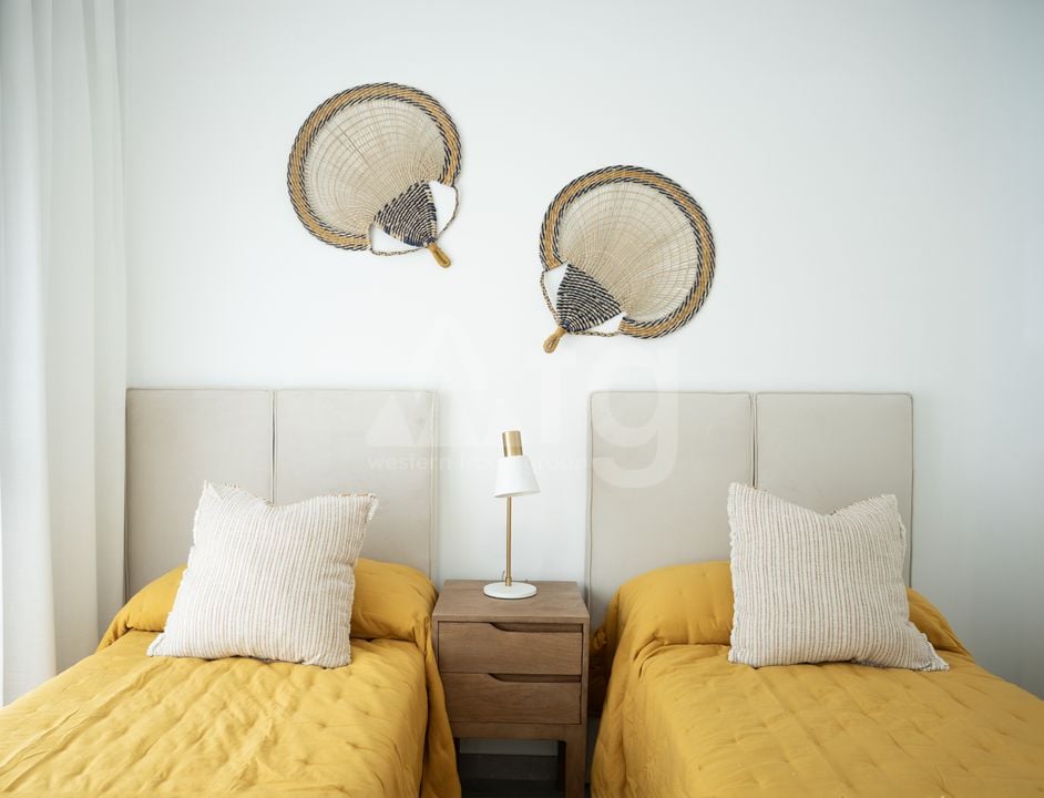 Bungalow cu 3 dormitoare în Pilar de la Horadada - NVE78091 - Imagini - 18