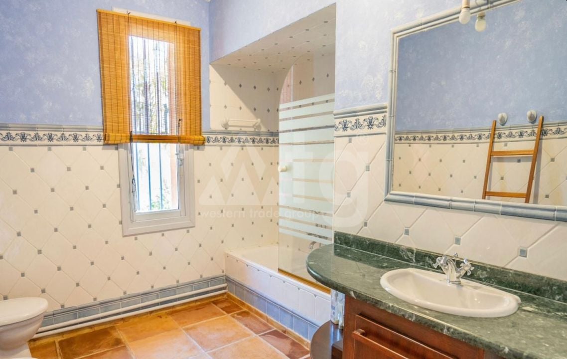 7 bedroom Villa in Altea - CGN46818 - Photo - 11