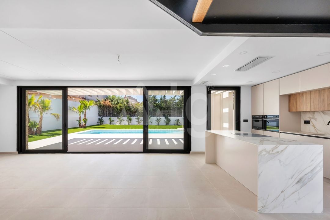 4 bedroom Villa in Los Balcones - RVC79723 - Photo - 10
