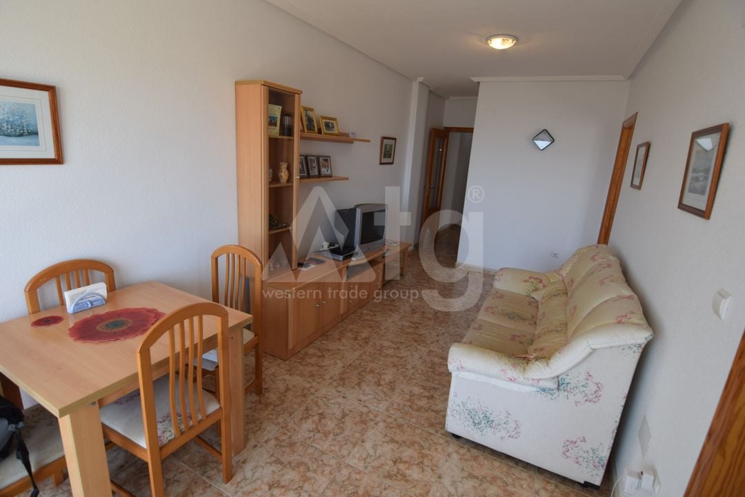 3 bedroom Apartment in Torrevieja - AI50170 - Photo - 2