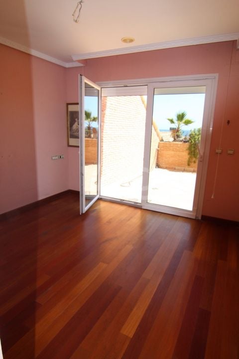 Villa de 9 chambres à Alicante - WI62465 - Photo - 7