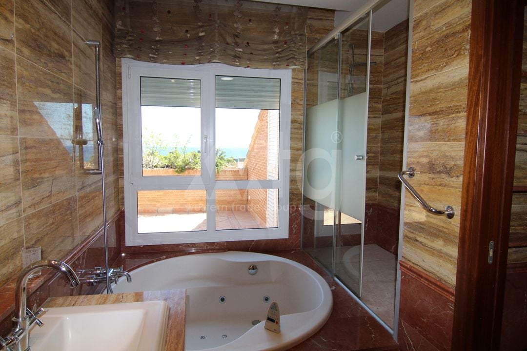Villa de 9 chambres à Alicante - WI62465 - Photo - 16