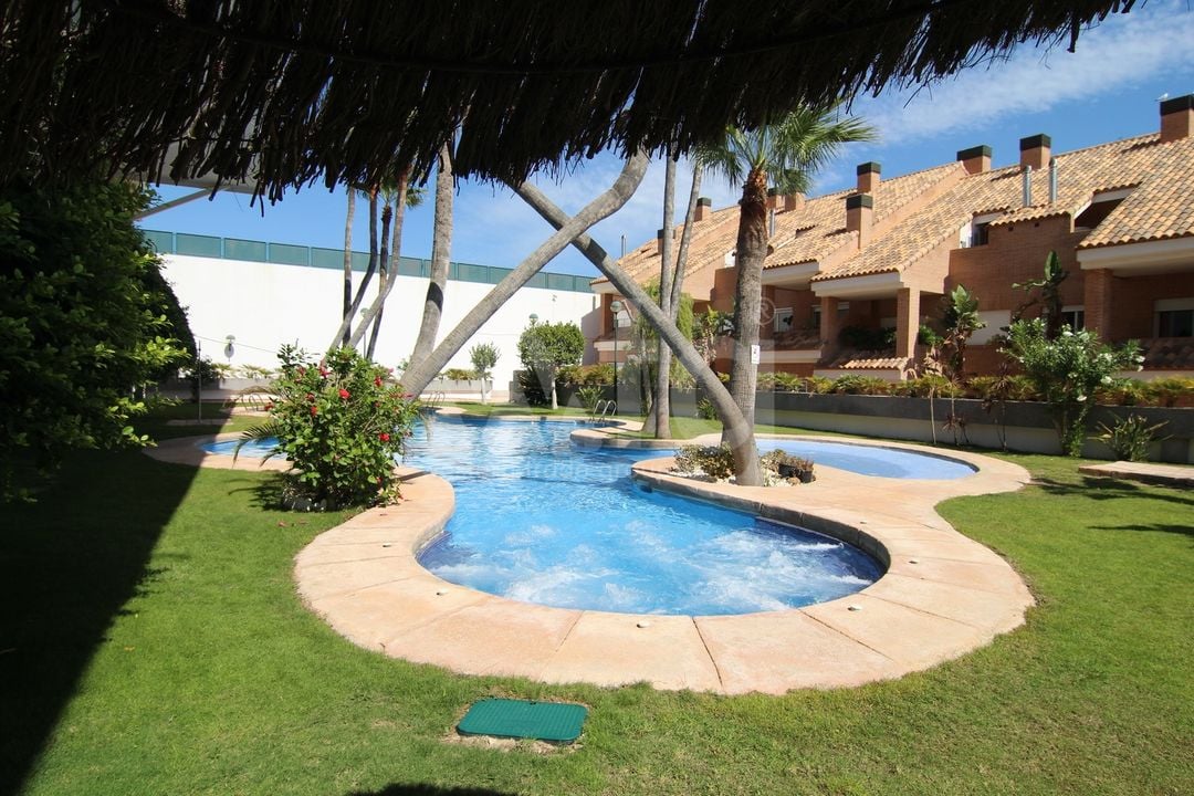 Villa de 9 chambres à Alicante - WI62465 - Photo - 1