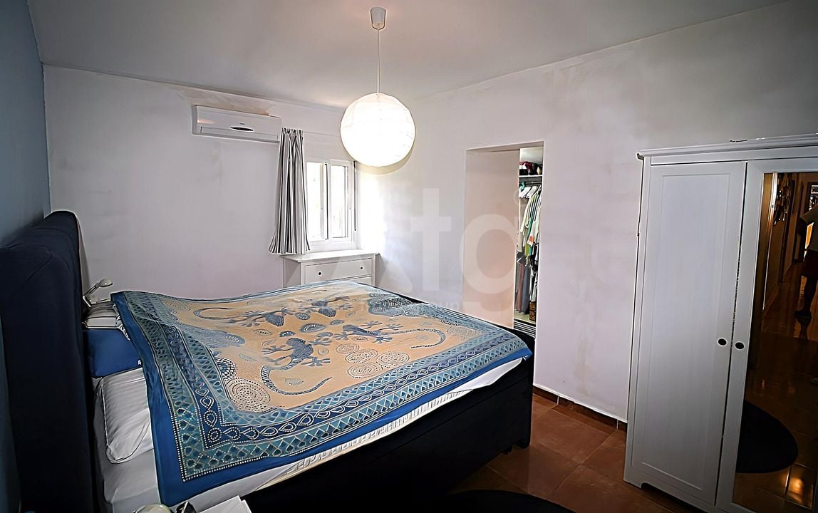 Villa de 4 habitaciones en Onil - SLE52118 - Foto - 16