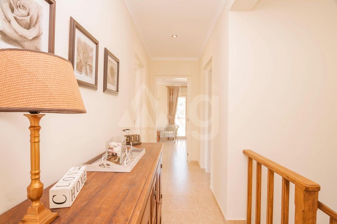 Villa de 4 chambres à Callosa de Ensarriá - SLE52173 - Photo - 26