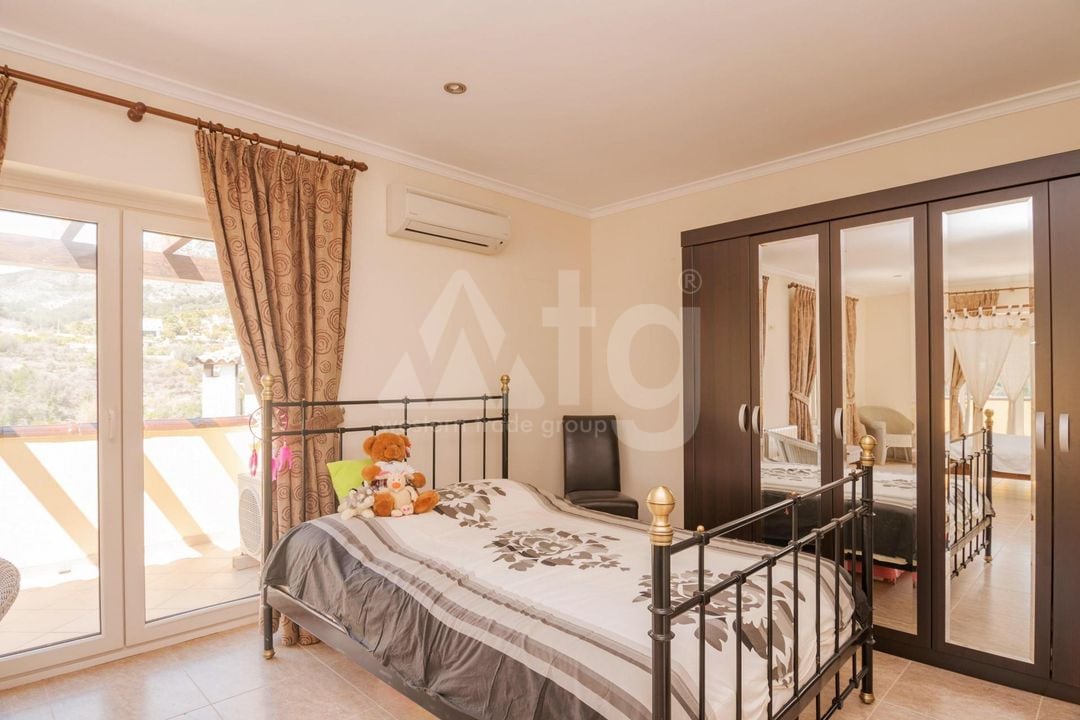 Villa de 4 chambres à Callosa de Ensarriá - SLE52173 - Photo - 22