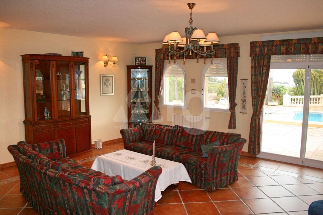 5 bedroom Villa in Alfaz del Pi - SLE52226 - Photo - 9