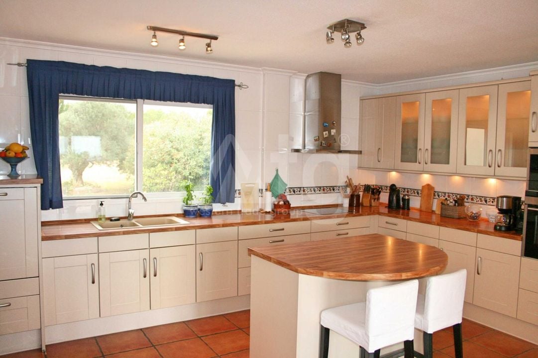 5 bedroom Villa in Alfaz del Pi - SLE52226 - Photo - 14