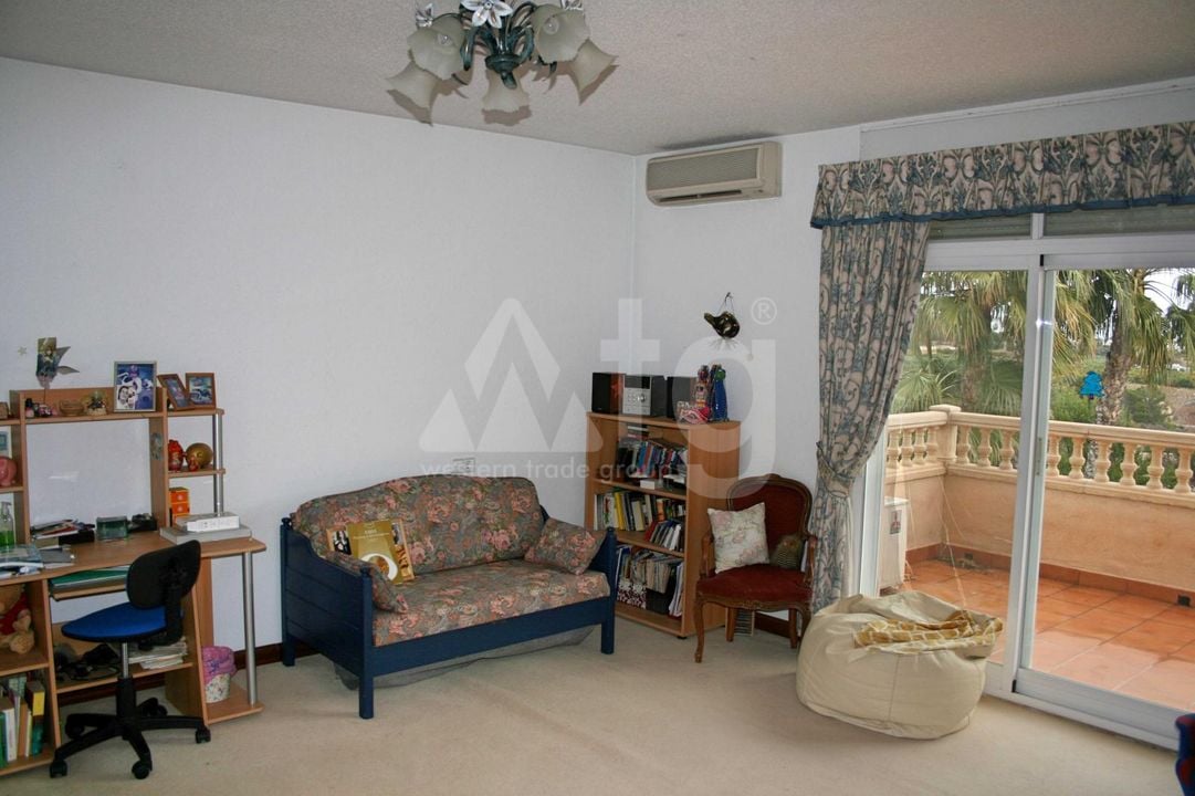 5 bedroom Villa in Alfaz del Pi - SLE52226 - Photo - 22
